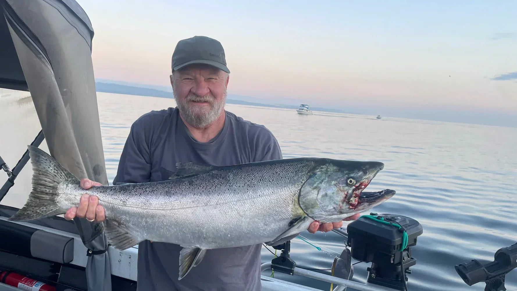 Seattle's Marine Area 10 reopens for Chinook July 24-26